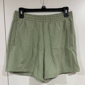 NWOT Gap sweat shorts